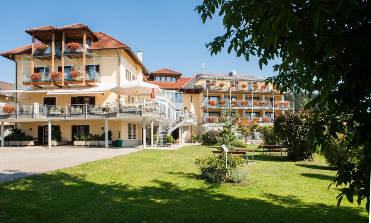 Hotel Seehof Sankt Georgen am Längsee 외부 사진